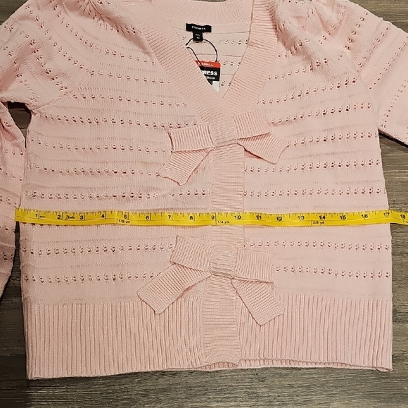 Express Pink Cardigan Sweater with Cropped Design - Picture 7 of 9